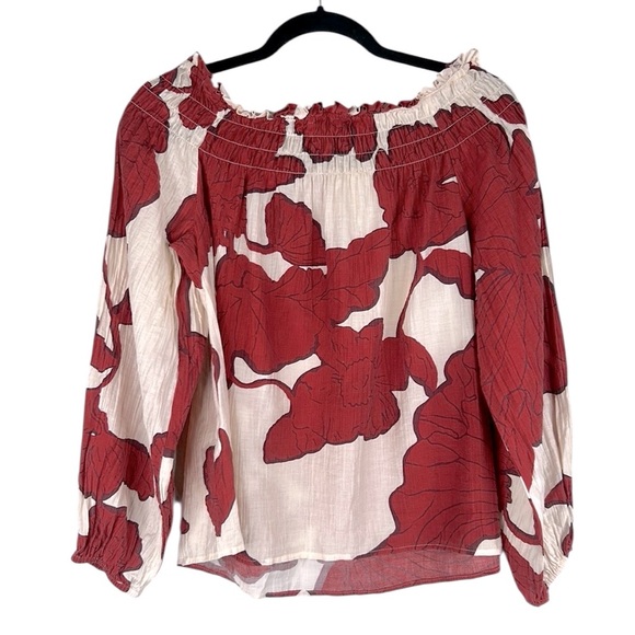 H&M Tops - H&M Cream & Red Boho Casual Floral Flowy Smocked Neck Top Size Medium
